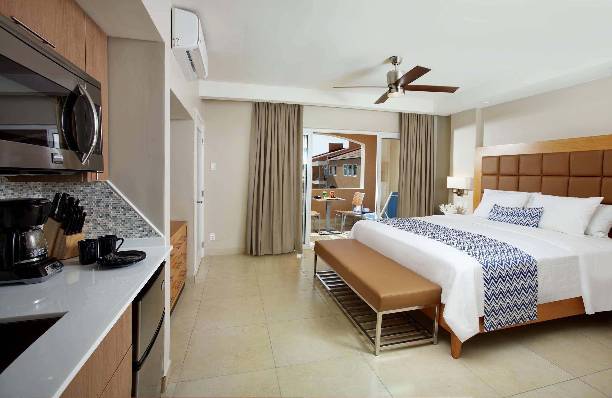 All Inclusive - Divi Dutch Village Beach Resort Oranjestad Eksteriør billede